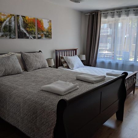 2314 Rue Duff Court Apartment Монреал Екстериор снимка