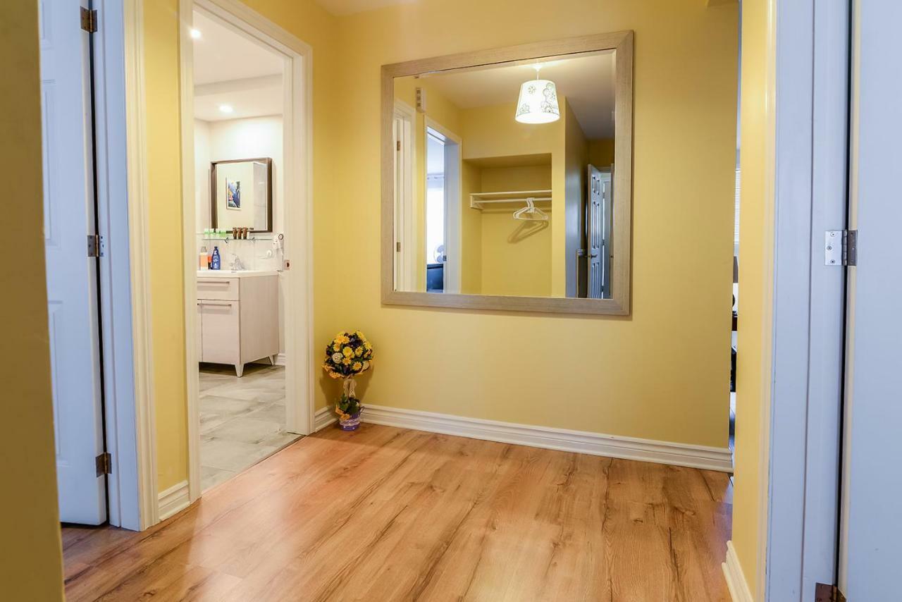 2314 Rue Duff Court Apartment Монреал Екстериор снимка